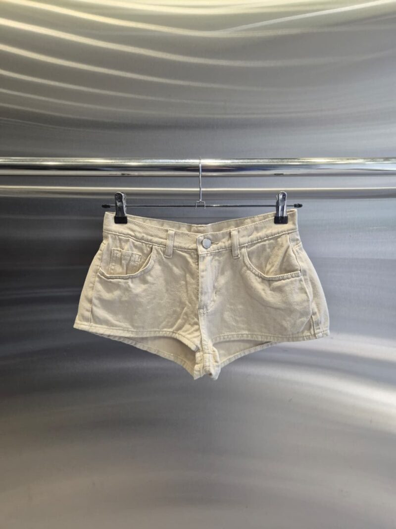 Short Petra Manteca